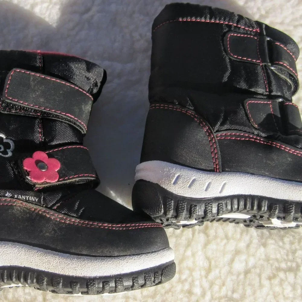 Fantiny Kids Black & Pink Winter Snow Boots (Girls) Sz US 7T/7.5T